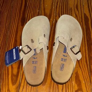 Birkenstock Tan Suede Clogs